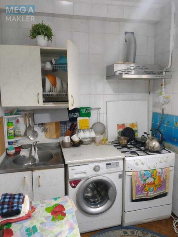 Продаж 3 кімнатної квартири (65/45/7), 1 пов. 5 пов. будинку, <a class="location-link" href="/kiev/" title="Недвижимость Київ">Київ</a>, <a class="location-link" href="/kiev/podolskij/" title="Недвижимость Подільський район">Подільський р-н</a>, Тираспольская ул., 43А (изображение 4)