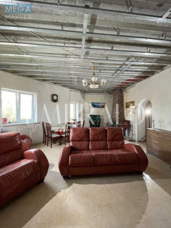 Продаж дома, 2&nbsp;поверху, 218&nbsp;кв.м, 4&nbsp;кімнати, ділянка 7&nbsp;соток, <a class="location-link" href="/kiev/" title="Недвижимость Київ">Київ</a>, <a class="location-link" href="/kiev/solomenskij/" title="Недвижимость Солом'янський район">Солом'янський р-н</a>, Молодежная ул., 10В (изображение 12)
