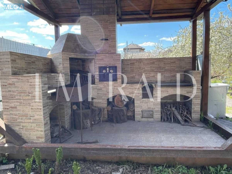 Продаж дома, 2&nbsp;поверху, 218&nbsp;кв.м, 4&nbsp;кімнати, ділянка 7&nbsp;соток, <a class="location-link" href="/kiev/" title="Недвижимость Київ">Київ</a>, <a class="location-link" href="/kiev/solomenskij/" title="Недвижимость Солом'янський район">Солом'янський р-н</a>, Молодежная ул., 10В (изображение 21)