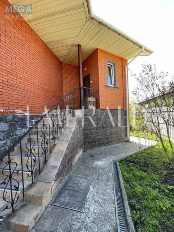 Продаж дома, 2&nbsp;поверху, 218&nbsp;кв.м, 4&nbsp;кімнати, ділянка 7&nbsp;соток, <a class="location-link" href="/kiev/" title="Недвижимость Київ">Київ</a>, <a class="location-link" href="/kiev/solomenskij/" title="Недвижимость Солом'янський район">Солом'янський р-н</a>, Молодежная ул., 10В (изображение 23)