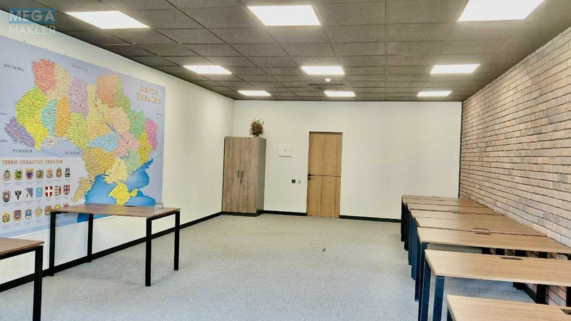 Оренда комерційної нерухомості, 55&nbsp;кв.м, под офис, <a class="location-link" href="/kiev/" title="Недвижимость Київ">Київ</a>, <a class="location-link" href="/kiev/solomenskij/" title="Недвижимость Солом'янський район">Солом'янський р-н</a>, Митрополита Василия Липковского ул., 45 (изображение 4)