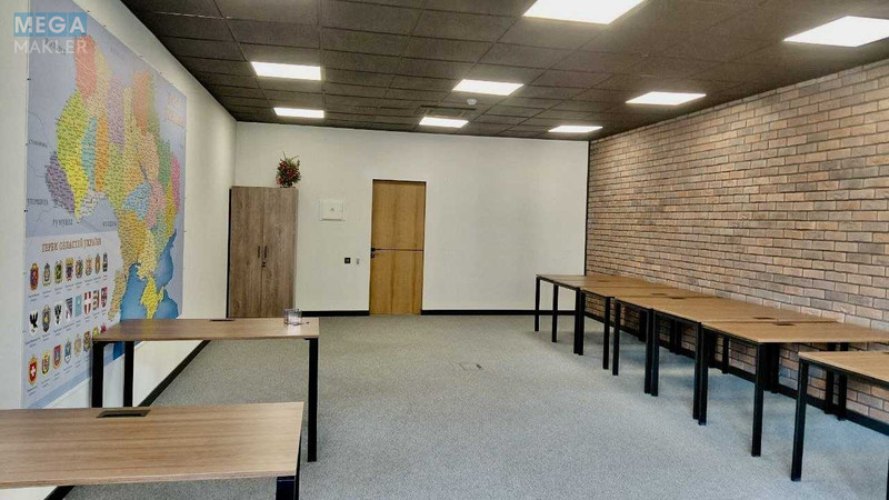 Оренда комерційної нерухомості, 55&nbsp;кв.м, под офис, <a class="location-link" href="/kiev/" title="Недвижимость Київ">Київ</a>, <a class="location-link" href="/kiev/solomenskij/" title="Недвижимость Солом'янський район">Солом'янський р-н</a>, Митрополита Василия Липковского ул., 45 (изображение 5)