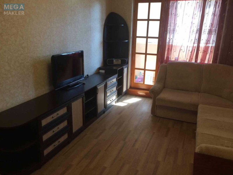 Оренда 2 кімнатної квартири, <a class="location-link" href="/kiev/" title="Недвижимость Київ">Київ</a>, <a class="location-link" href="/kiev/goloseevskij/" title="Недвижимость Голосіївський район">Голосіївський р-н</a>, Академіка Заболотного вул., 84 (изображение 6)