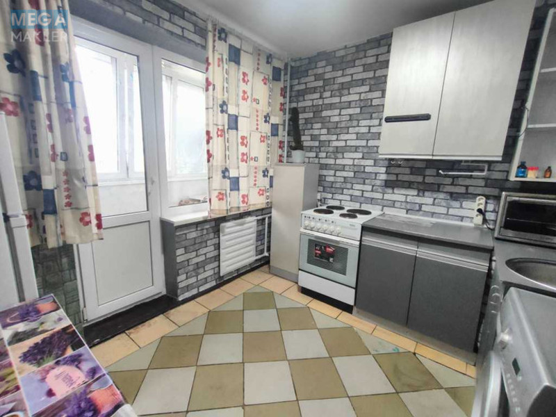 Оренда 1 кімнатної квартири, <a class="location-link" href="/kiev/" title="Недвижимость Київ">Київ</a>, <a class="location-link" href="/kiev/dneprovskij/" title="Недвижимость Дніпровський район">Дніпровський р-н</a>, Пантелеймона Куліша вул., 11 (изображение 2)