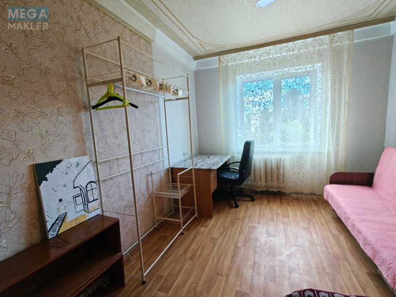 Оренда кімнати (підселення), <a class="location-link" href="/kiev/" title="Недвижимость Київ">Київ</a>, <a class="location-link" href="/kiev/dneprovskij/" title="Недвижимость Дніпровський район">Дніпровський р-н</a>, Ентузіастів вул., 21/1 (изображение 8)