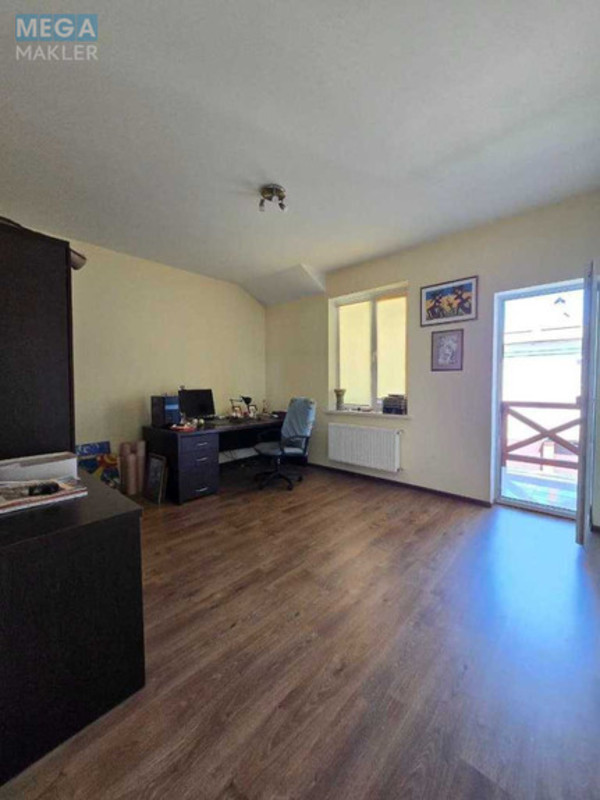 Продаж дома, 2&nbsp;поверху, 235&nbsp;кв.м, 5&nbsp;кімнат, ділянка 5&nbsp;соток, <a class="location-link" href="/vasilkov/" title="Недвижимость Васильків">Васильків</a>, Озерна (изображение 12)