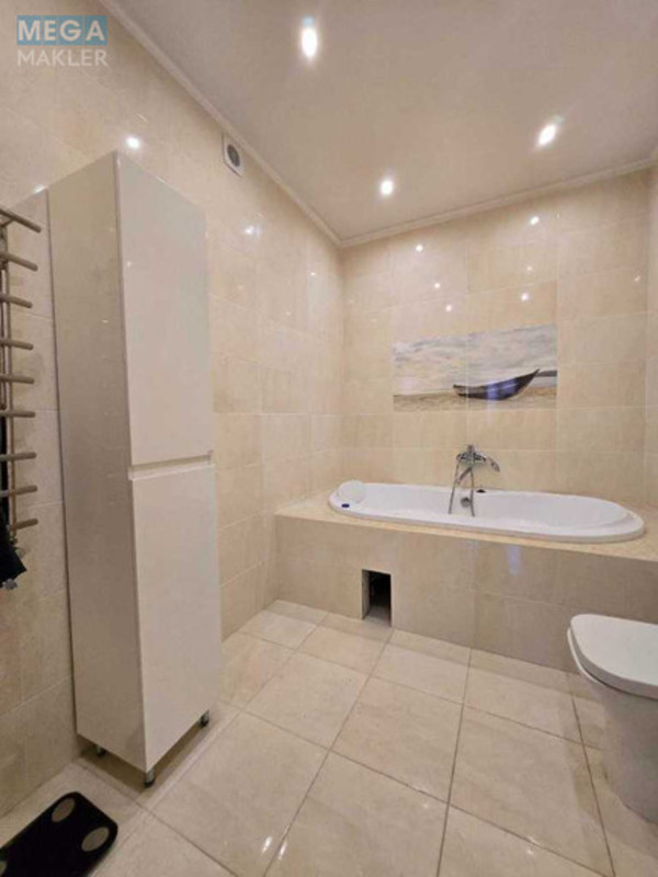 Продаж дома, 2&nbsp;поверху, 235&nbsp;кв.м, 5&nbsp;кімнат, ділянка 5&nbsp;соток, <a class="location-link" href="/vasilkov/" title="Недвижимость Васильків">Васильків</a>, Озерна (изображение 17)