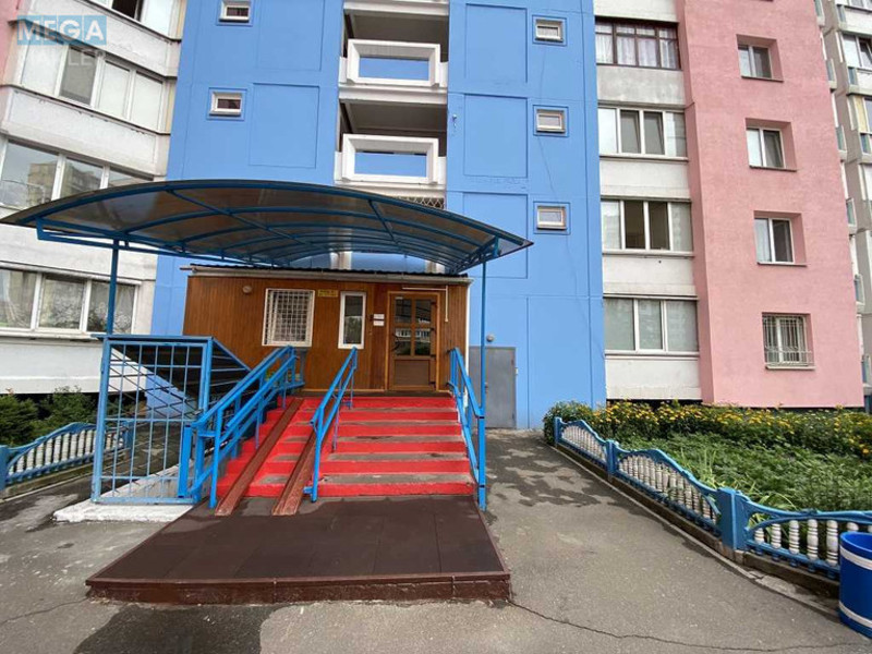 Продаж 3 кімнатної квартири (99/53/12), 16 пов. 22 пов. будинку, <a class="location-link" href="/kiev/" title="Недвижимость Київ">Київ</a>, <a class="location-link" href="/kiev/desnyanskij/" title="Недвижимость Деснянський район">Деснянський р-н</a>, Володимира Маяковського просп., 91В (изображение 12)