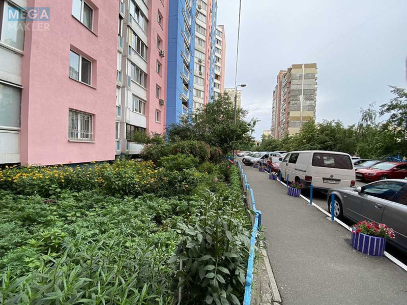 Продаж 3 кімнатної квартири (99/53/12), 16 пов. 22 пов. будинку, <a class="location-link" href="/kiev/" title="Недвижимость Київ">Київ</a>, <a class="location-link" href="/kiev/desnyanskij/" title="Недвижимость Деснянський район">Деснянський р-н</a>, Володимира Маяковського просп., 91В (изображение 15)