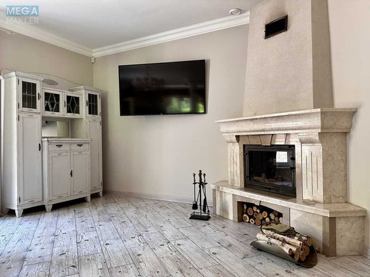 Продаж дома, 2&nbsp;поверху, 450&nbsp;кв.м, 6&nbsp;кімнат, ділянка 12&nbsp;соток, <a class="location-link" href="/vasilkov/" title="Недвижимость Васильків">Васильків</a>, Ворошилова (изображение 7)
