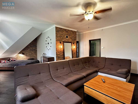 Продаж дома, 2&nbsp;поверху, 450&nbsp;кв.м, 6&nbsp;кімнат, ділянка 12&nbsp;соток, <a class="location-link" href="/vasilkov/" title="Недвижимость Васильків">Васильків</a>, Ворошилова (изображение 18)