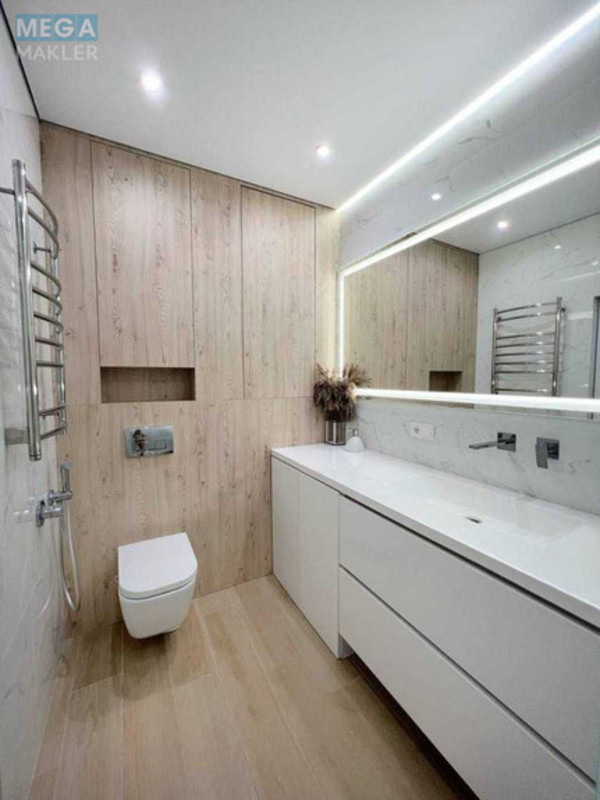 Оренда 2 кімнатної квартири, <a class="location-link" href="/kiev/" title="Недвижимость Київ">Київ</a>, <a class="location-link" href="/kiev/goloseevskij/" title="Недвижимость Голосіївський район">Голосіївський р-н</a>, Тадея Рильского бульв., 1 (изображение 8)
