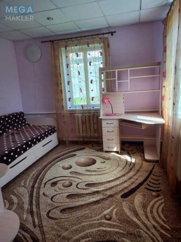 Продаж дома, 1&nbsp; поверх, 85&nbsp;кв.м, 3&nbsp;кімнати, ділянка 7&nbsp;соток, <a class="location-link" href="/kiev/" title="Недвижимость Київ">Київ</a>, <a class="location-link" href="/kiev/solomenskij/" title="Недвижимость Солом'янський район">Солом'янський р-н</a>, Сергія Колоса вул. (изображение 4)