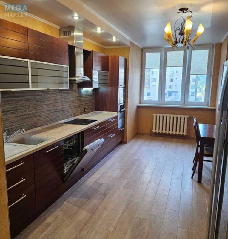 Оренда 3 кімнатної квартири, <a class="location-link" href="/kiev/" title="Недвижимость Київ">Київ</a>, <a class="location-link" href="/kiev/darnickij/" title="Недвижимость Дарницький район">Дарницький р-н</a>, Срібнокільська вул. (изображение 4)