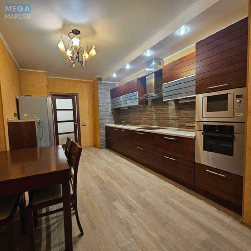 Оренда 3 кімнатної квартири, <a class="location-link" href="/kiev/" title="Недвижимость Київ">Київ</a>, <a class="location-link" href="/kiev/darnickij/" title="Недвижимость Дарницький район">Дарницький р-н</a>, Срібнокільська вул. (изображение 5)