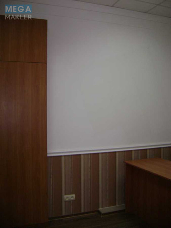 Продаж комерційної нерухомості, 28&nbsp;кв.м, под офис, <a class="location-link" href="/odessa/" title="Недвижимость Одеса">Одеса</a>, <a class="location-link" href="/odessa/primorskij/" title="Недвижимость Приморський район">Приморський р-н</a>, Кінна, 14 (изображение 3)