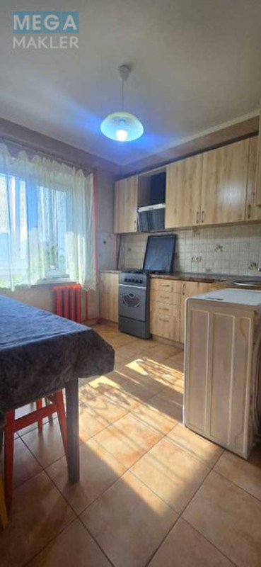 Оренда 1 кімнатної квартири, <a class="location-link" href="/kiev/" title="Недвижимость Київ">Київ</a>, <a class="location-link" href="/kiev/obolonskij/" title="Недвижимость Оболонський район">Оболонський р-н</a>, Автозаводская ул., 25 (изображение 2)