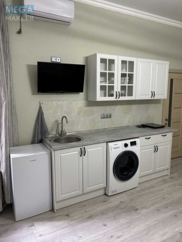 Оренда 1 кімнатної квартири, <a class="location-link" href="/odessa/" title="Недвижимость Одеса">Одеса</a>, <a class="location-link" href="/odessa/primorskij/" title="Недвижимость Приморський район">Приморський р-н</a>, Алексея Маркевича, 21 (изображение 8)