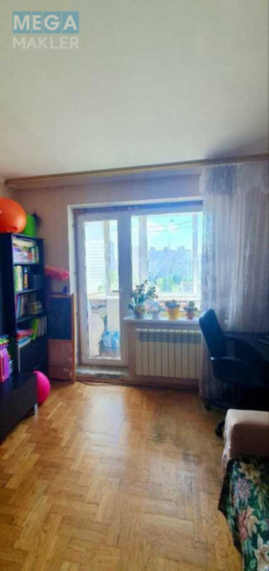 Продаж 2 кімнатної квартири (53/30/7), 9 пов. 10 пов. будинку, <a class="location-link" href="/kiev/" title="Недвижимость Київ">Київ</a>, <a class="location-link" href="/kiev/desnyanskij/" title="Недвижимость Деснянський район">Деснянський р-н</a>, Оноре Де Бальзака ул., 79 (изображение 3)
