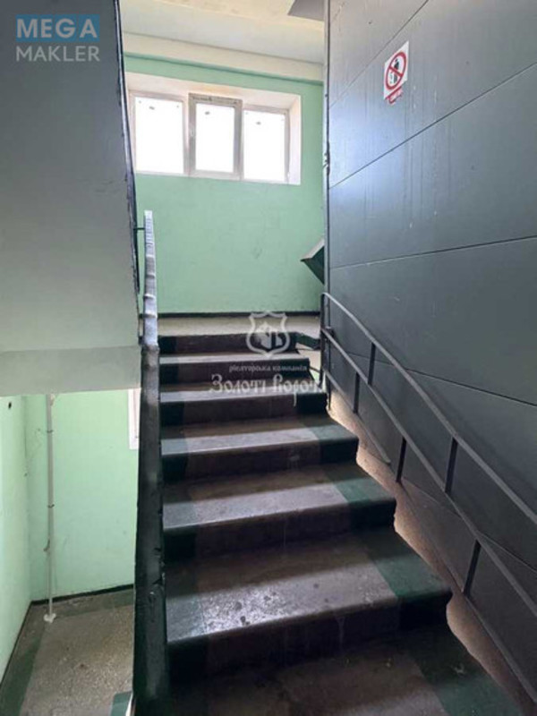Продаж 2 кімнатної квартири (45,7/25,3/6,9), 7 пов. 9 пов. будинку, <a class="location-link" href="/kiev/" title="Недвижимость Київ">Київ</a>, <a class="location-link" href="/kiev/dneprovskij/" title="Недвижимость Дніпровський район">Дніпровський р-н</a>, Раїси Окіпної вул., 5 (изображение 10)