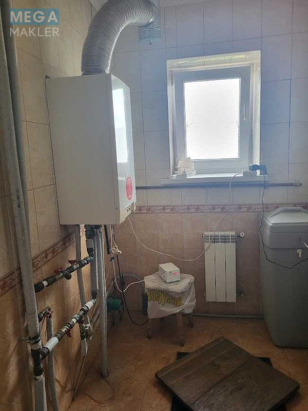 Продаж дома, 2&nbsp;поверху, 268&nbsp;кв.м, 6&nbsp;кімнат, ділянка 12&nbsp;соток, <a class="location-link" href="/rozhny-selo/" title="Недвижимость Рожні">Рожни</a>, зелена (изображение 14)