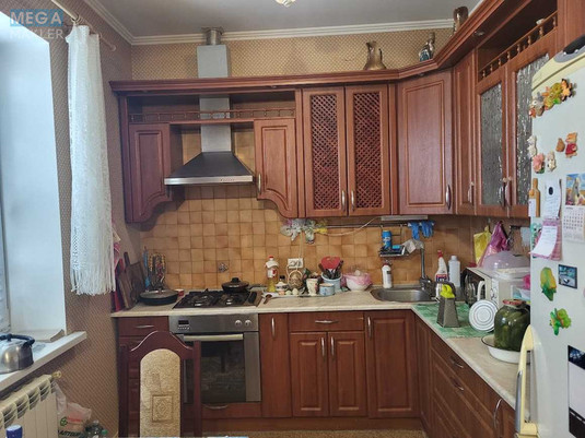 Продаж дома, 2&nbsp;поверху, 268&nbsp;кв.м, 6&nbsp;кімнат, ділянка 12&nbsp;соток, <a class="location-link" href="/rozhny-selo/" title="Недвижимость Рожні">Рожни</a>, зелена (изображение 21)