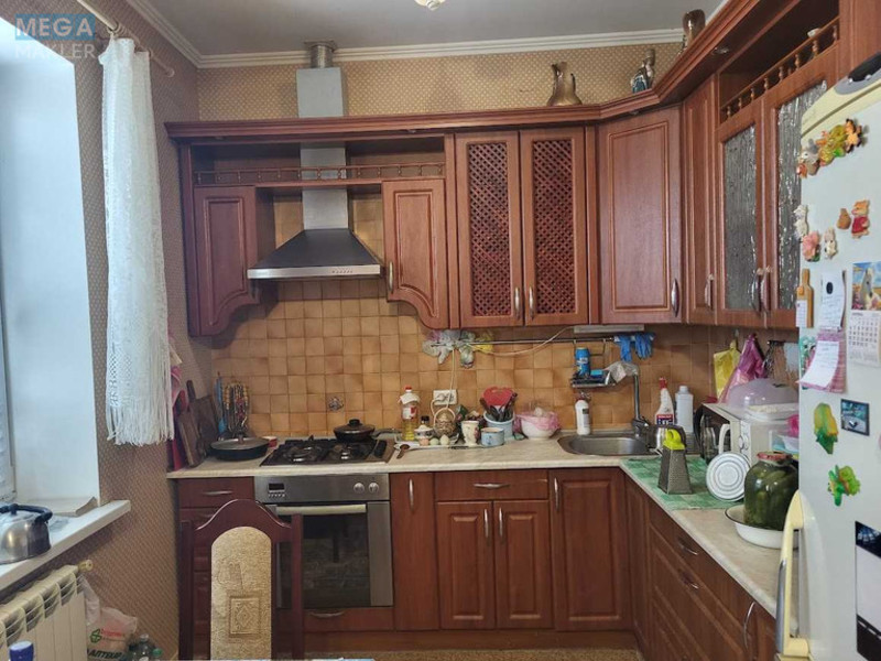 Продаж дома, 2&nbsp;поверху, 268&nbsp;кв.м, 6&nbsp;кімнат, ділянка 12&nbsp;соток, <a class="location-link" href="/rozhny-selo/" title="Недвижимость Рожні">Рожни</a>, зелена (изображение 21)