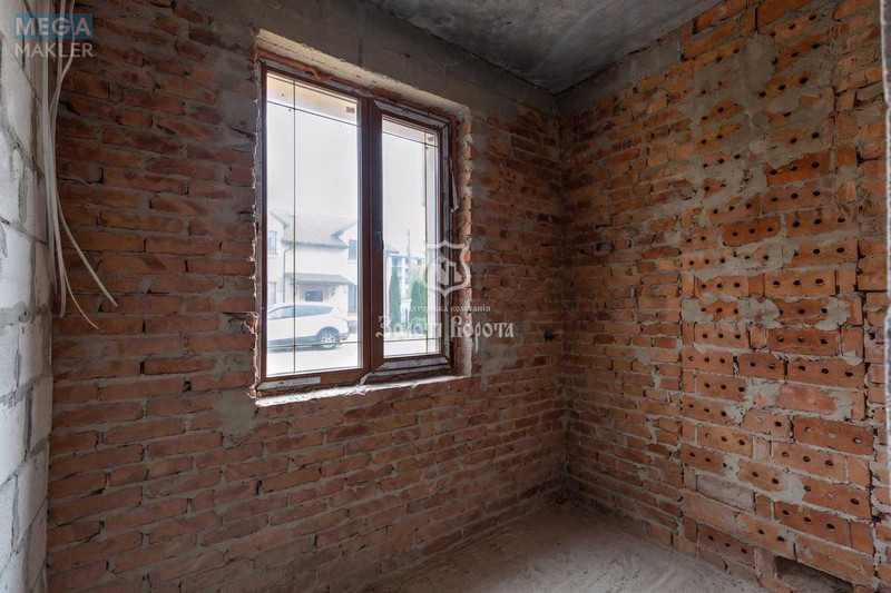 Продаж дома, 2&nbsp;поверху, 151,20&nbsp;кв.м, 3&nbsp;кімнати, ділянка 2,35&nbsp;сотки, <a class="location-link" href="/pogreby-selo-kv-brovarskij-rajon/" title="Недвижимость Погреби">Погреби</a>, Софіївська вул., 1б (изображение 8)
