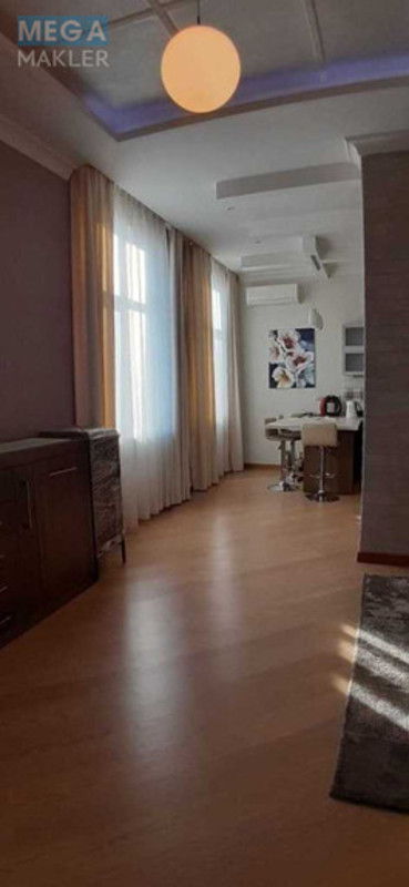 Продаж 4 кімнатної квартири (137/60/15), 8 пов. 16 пов. будинку, <a class="location-link" href="/kiev/" title="Недвижимость Київ">Київ</a>, <a class="location-link" href="/kiev/shevchenkovskij/" title="Недвижимость Шевченківський район">Шевченківський р-н</a>, Дмитриевская ул., 66а (изображение 5)