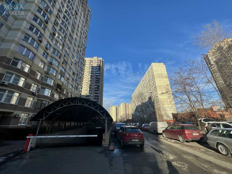 Продаж комерційної нерухомості, 14&nbsp;кв.м, <a class="location-link" href="/kiev/" title="Недвижимость Київ">Київ</a>, <a class="location-link" href="/kiev/darnickij/" title="Недвижимость Дарницький район">Дарницький р-н</a>, Петра Григоренко просп., 20-В (изображение 2)