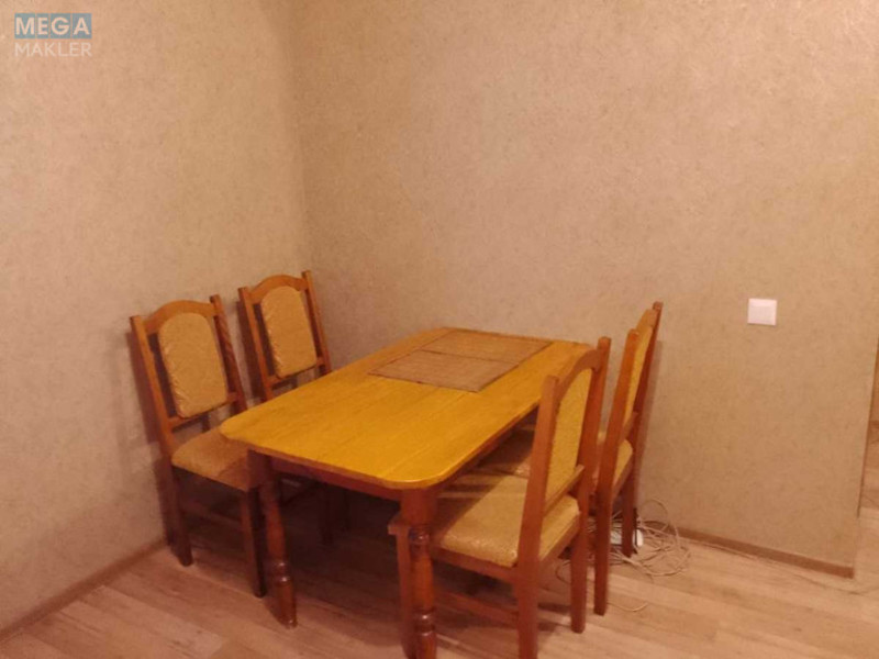 Продаж 2 кімнатної квартири (61/32/10), 6 пов. 30 пов. будинку, <a class="location-link" href="/kiev/" title="Недвижимость Київ">Київ</a>, <a class="location-link" href="/kiev/svyatoshinskij/" title="Недвижимость Святошинський район">Святошинський р-н</a>, Олевська вул., 5 (изображение 8)