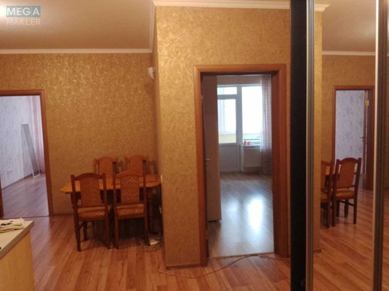 Продаж 2 кімнатної квартири (61/32/10), 6 пов. 30 пов. будинку, <a class="location-link" href="/kiev/" title="Недвижимость Київ">Київ</a>, <a class="location-link" href="/kiev/svyatoshinskij/" title="Недвижимость Святошинський район">Святошинський р-н</a>, Олевська вул., 5 (изображение 9)