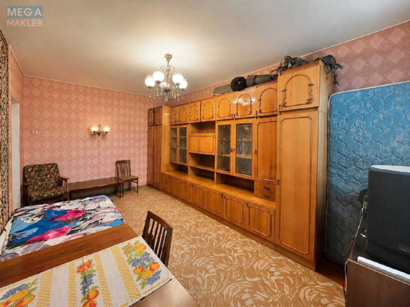 Продаж 3 кімнатної квартири (72/42/8,6), 11 пов. 16 пов. будинку, <a class="location-link" href="/kiev/" title="Недвижимость Київ">Київ</a>, <a class="location-link" href="/kiev/desnyanskij/" title="Недвижимость Деснянський район">Деснянський р-н</a>, Оноре де Бальзака вул., 92А (изображение 2)