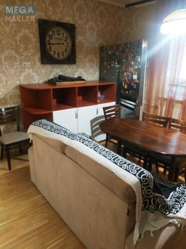 Оренда 2 кімнатної квартири, <a class="location-link" href="/kiev/" title="Недвижимость Київ">Київ</a>, <a class="location-link" href="/kiev/darnickij/" title="Недвижимость Дарницький район">Дарницький р-н</a>, Анни Ахматової вул., 47 (изображение 3)