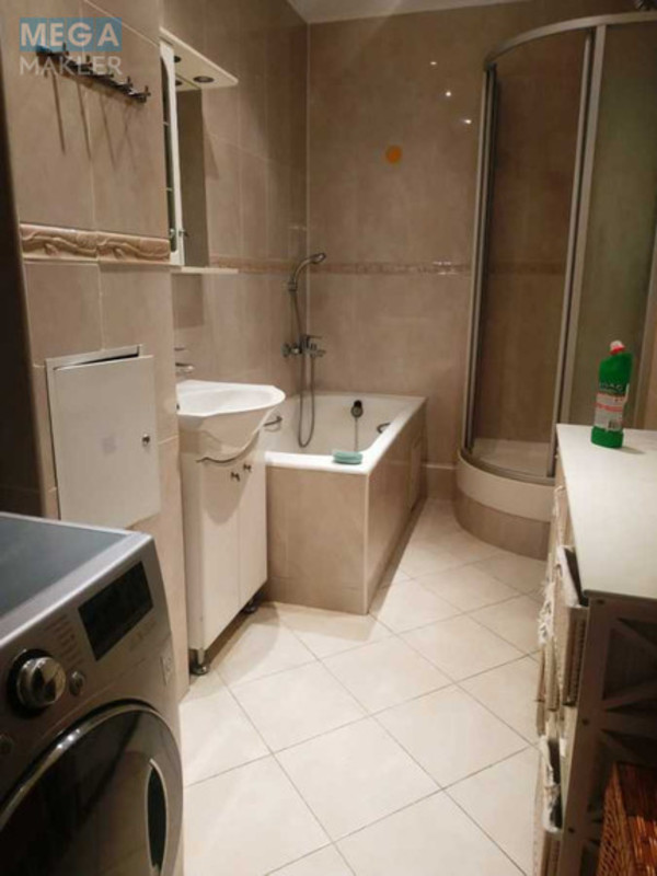 Оренда 2 кімнатної квартири, <a class="location-link" href="/kiev/" title="Недвижимость Київ">Київ</a>, <a class="location-link" href="/kiev/darnickij/" title="Недвижимость Дарницький район">Дарницький р-н</a>, Анни Ахматової вул., 47 (изображение 7)