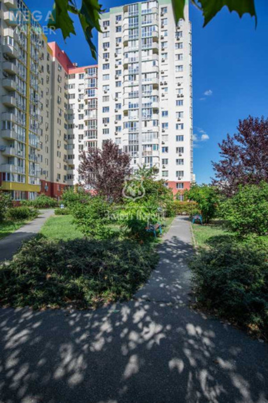 Продаж 1 кімнатної квартири (43,8/17,1/12,2), 9 пов. 12 пов. будинку, <a class="location-link" href="/kiev/" title="Недвижимость Київ">Київ</a>, <a class="location-link" href="/kiev/dneprovskij/" title="Недвижимость Дніпровський район">Дніпровський р-н</a>, Комбінатна вул., 25 (изображение 15)