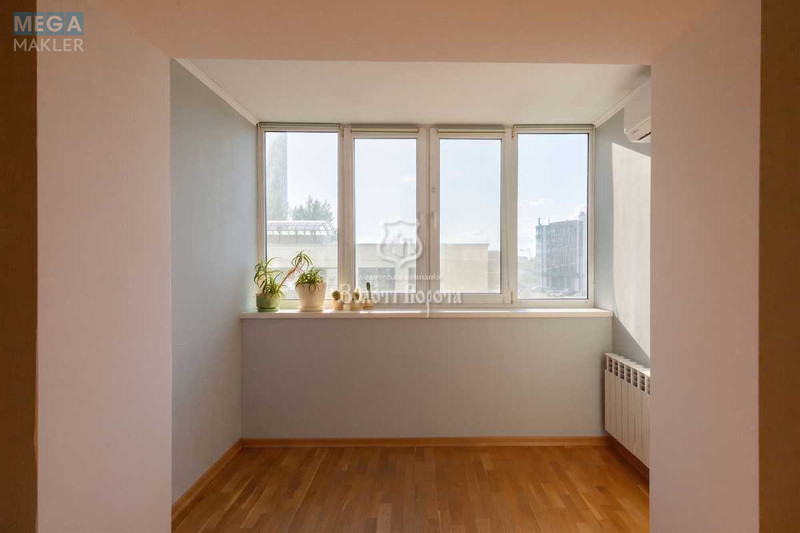 Продаж 3 кімнатної квартири (99/47/12), 3 пов. 14 пов. будинку, <a class="location-link" href="/kiev/" title="Недвижимость Київ">Київ</a>, <a class="location-link" href="/kiev/desnyanskij/" title="Недвижимость Деснянський район">Деснянський р-н</a>, Милославська вул., 47а (изображение 9)