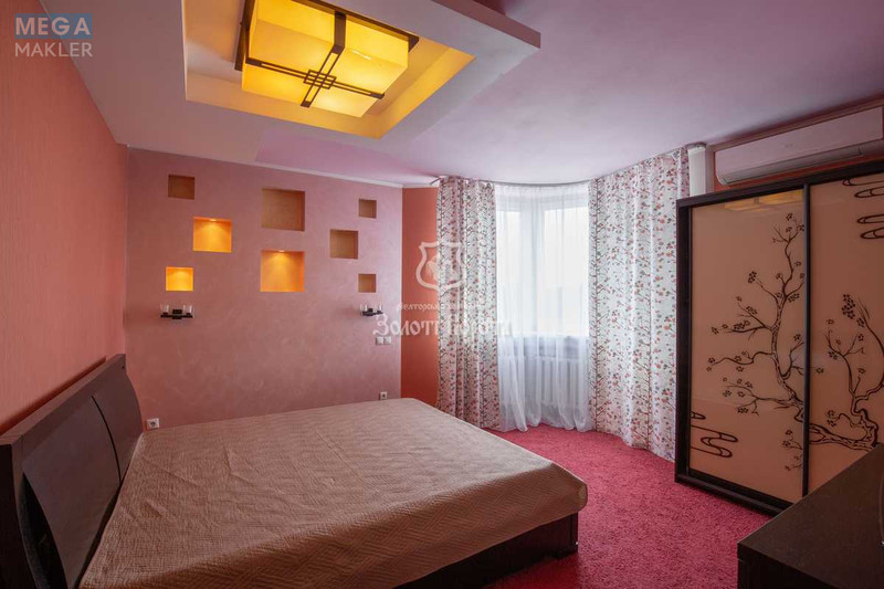 Продаж 2 кімнатної квартири (86,3/36,8/14,8), 5 пов. 25 пов. будинку, <a class="location-link" href="/kiev/" title="Недвижимость Київ">Київ</a>, <a class="location-link" href="/kiev/svyatoshinskij/" title="Недвижимость Святошинський район">Святошинський р-н</a>, Сімї Стешенків вул., 7 (изображение 11)
