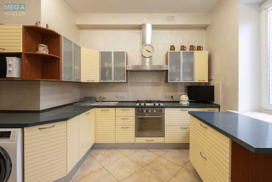 Продаж дома, 1&nbsp; поверх, 300&nbsp;кв.м, 8&nbsp;кімнат, ділянка 22&nbsp;сотки, <a class="location-link" href="/bucha/" title="Недвижимость Буча">Буча</a>, Києво-Мироцька, 34а (изображение 13)