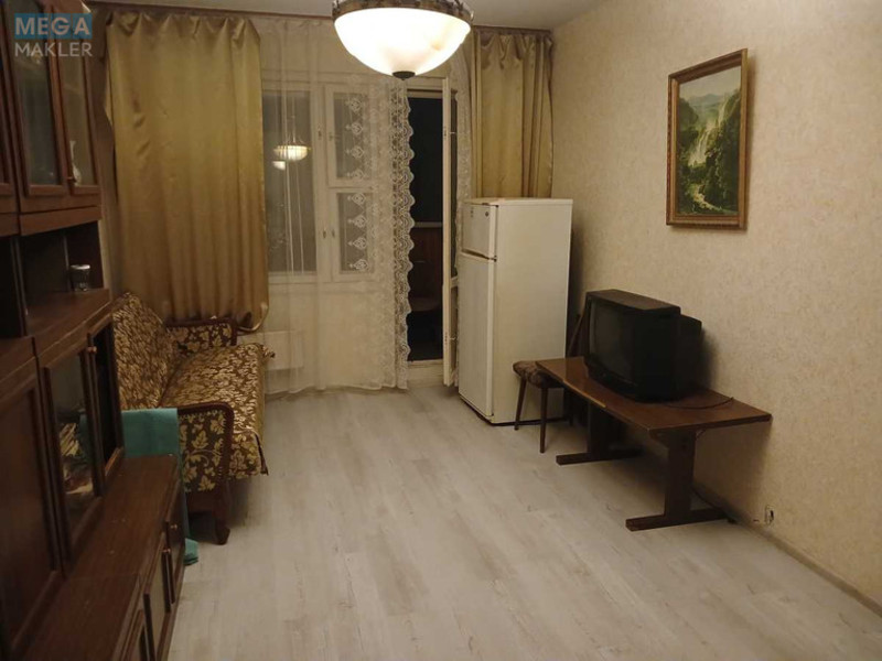 Оренда 3 кімнатної квартири, <a class="location-link" href="/kiev/" title="Недвижимость Київ">Київ</a>, <a class="location-link" href="/kiev/desnyanskij/" title="Недвижимость Деснянський район">Деснянський р-н</a>, Володимира Маяковського просп., 8 (изображение 11)