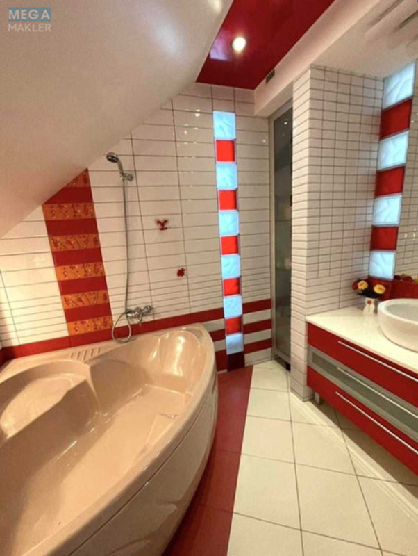 Продаж дома, 3&nbsp;поверху, 179&nbsp;кв.м, 5&nbsp;кімнат, ділянка 7&nbsp;соток, <a class="location-link" href="/belaya-tserkov/" title="Недвижимость Біла Церква">Біла Церква</a>, Глибочицька (изображение 19)