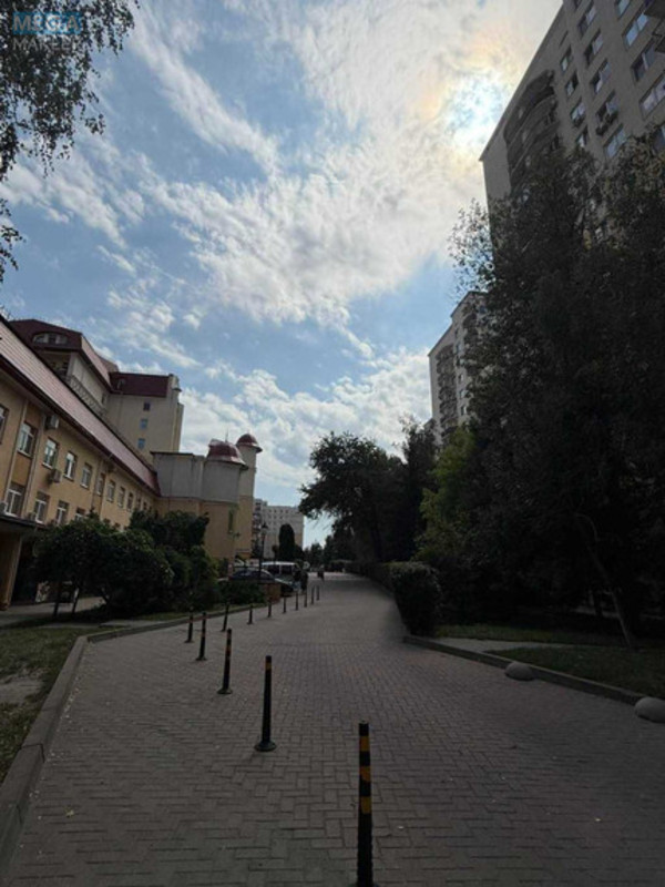 Оренда 4 кімнатні квартири, <a class="location-link" href="/chajki-selo-kv/" title="Недвижимость Чайки">Чайки</a>, Лобановського, 21 (изображение 20)