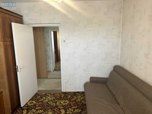 Оренда 3 кімнатної квартири, <a class="location-link" href="/kiev/" title="Недвижимость Київ">Київ</a>, <a class="location-link" href="/kiev/svyatoshinskij/" title="Недвижимость Святошинський район">Святошинський р-н</a>, Підлісна вул., 6 (изображение 8)