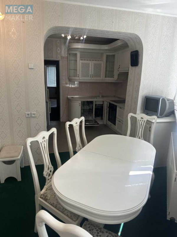 Оренда 3 кімнатної квартири, <a class="location-link" href="/kiev/" title="Недвижимость Київ">Київ</a>, <a class="location-link" href="/kiev/svyatoshinskij/" title="Недвижимость Святошинський район">Святошинський р-н</a>, Підлісна вул., 6 (изображение 17)