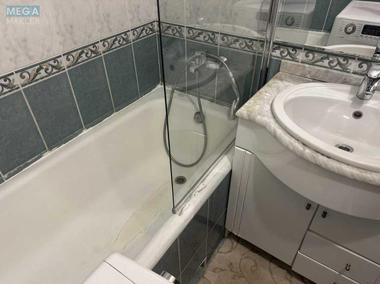 Оренда 3 кімнатної квартири, <a class="location-link" href="/kiev/" title="Недвижимость Київ">Київ</a>, <a class="location-link" href="/kiev/svyatoshinskij/" title="Недвижимость Святошинський район">Святошинський р-н</a>, Підлісна вул., 6 (изображение 21)