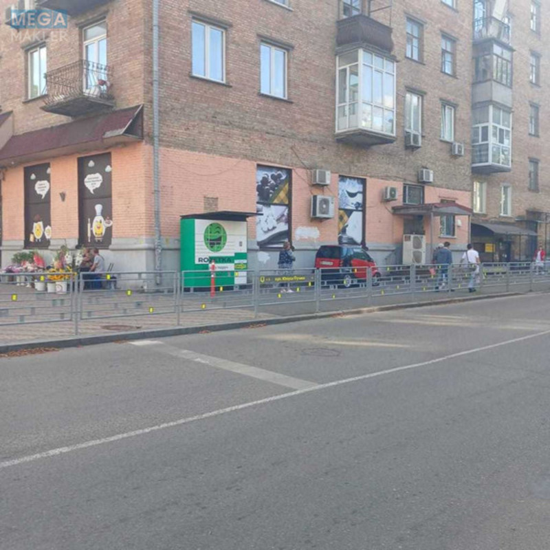 Оренда комерційної нерухомості, 72&nbsp;кв.м, под магазин, <a class="location-link" href="/kiev/" title="Недвижимость Київ">Київ</a>, <a class="location-link" href="/kiev/solomenskij/" title="Недвижимость Солом'янський район">Солом'янський р-н</a>, Повітряних Сил просп., 20/1 (изображение 5)