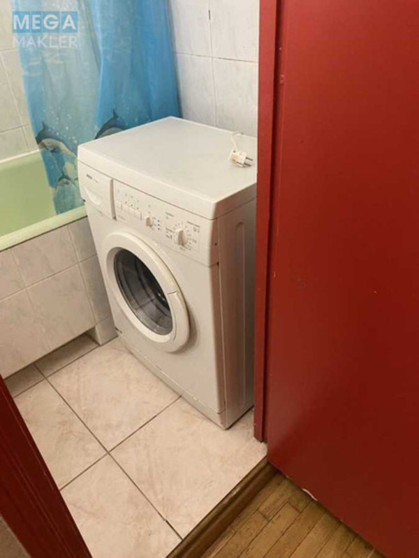 Продаж 2 кімнатної квартири (51/31/8), 4 пов. 9 пов. будинку, <a class="location-link" href="/kiev/" title="Недвижимость Київ">Київ</a>, <a class="location-link" href="/kiev/desnyanskij/" title="Недвижимость Деснянський район">Деснянський р-н</a>, Володимира Маяковського просп., 38Б (изображение 11)