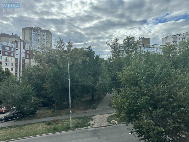 Оренда 1 кімнатної квартири, <a class="location-link" href="/kiev/" title="Недвижимость Київ">Київ</a>, <a class="location-link" href="/kiev/solomenskij/" title="Недвижимость Солом'янський район">Солом'янський р-н</a>, Польова вул., 73 (изображение 19)