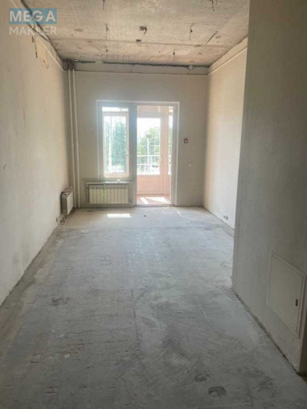 Продаж комерційної нерухомості, 160&nbsp;кв.м, под магазин, <a class="location-link" href="/kiev/" title="Недвижимость Київ">Київ</a>, <a class="location-link" href="/kiev/darnickij/" title="Недвижимость Дарницький район">Дарницький р-н</a>, Харківське шосе, 56 (изображение 14)