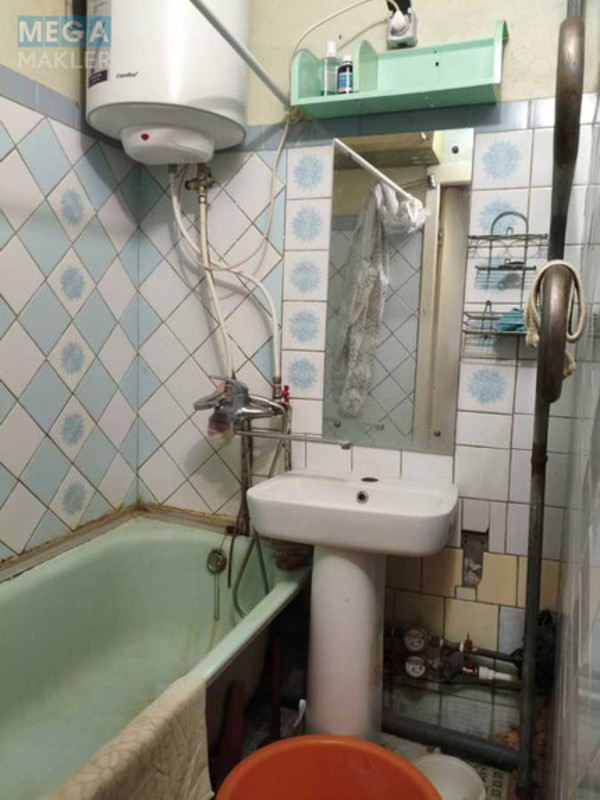 Оренда 2 кімнатної квартири, <a class="location-link" href="/kiev/" title="Недвижимость Київ">Київ</a>, <a class="location-link" href="/kiev/svyatoshinskij/" title="Недвижимость Святошинський район">Святошинський р-н</a>, Олега Мудрака вул., 25 (изображение 11)